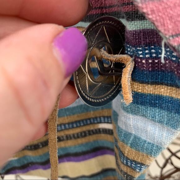 Vintage 90s southwestern Aztec concho crop blazer - Picture 6 of 6